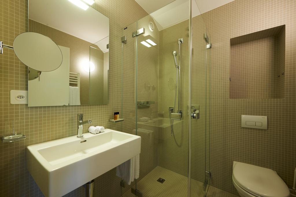 Parkhotel Wallberg Volketswil المظهر الخارجي الصورة